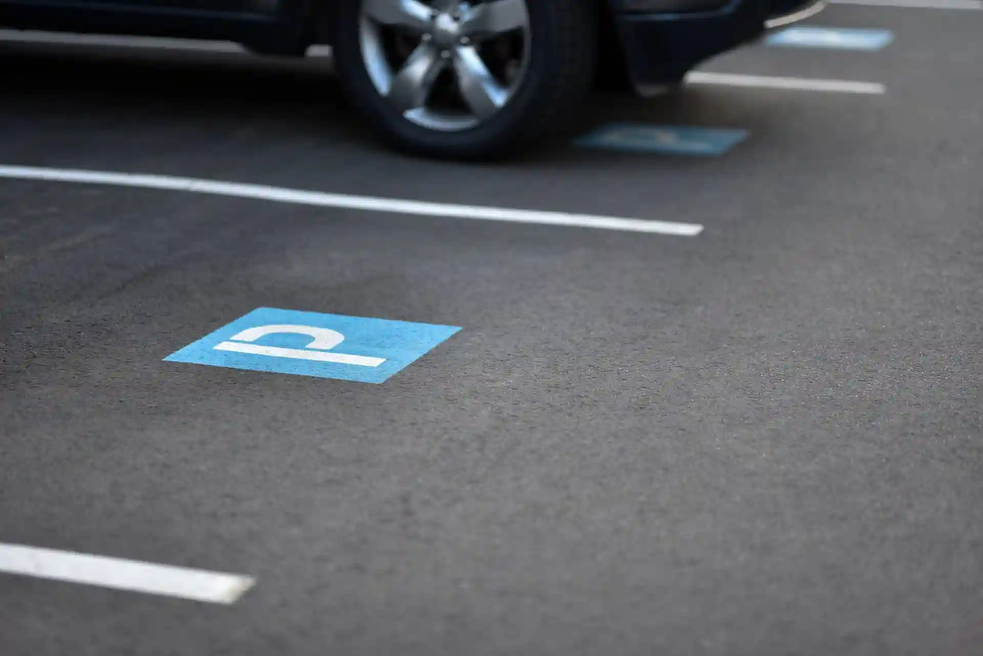Parking Lot Surfacing